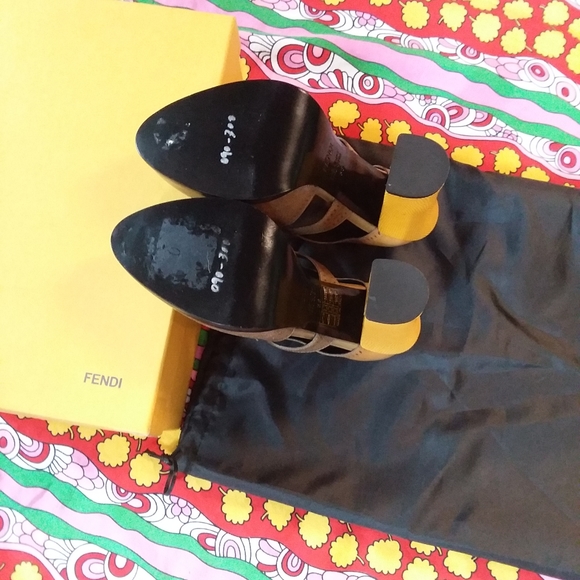 FENDI Tan and Yellow Platform Heels - Picture 5 of 12